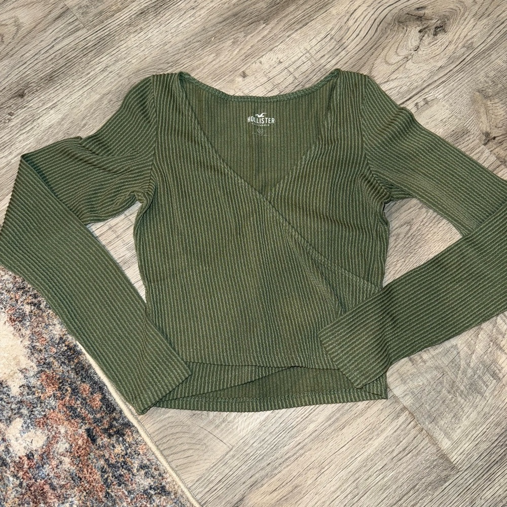Hollister Olive Ribbed V-Neck Blouse